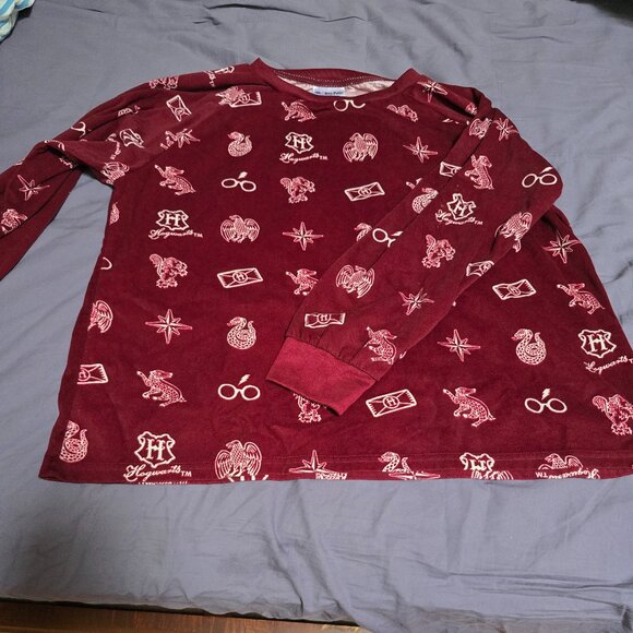 Velour Long Sleeve HP Top -- Sz L NWOT - Picture 1 of 4